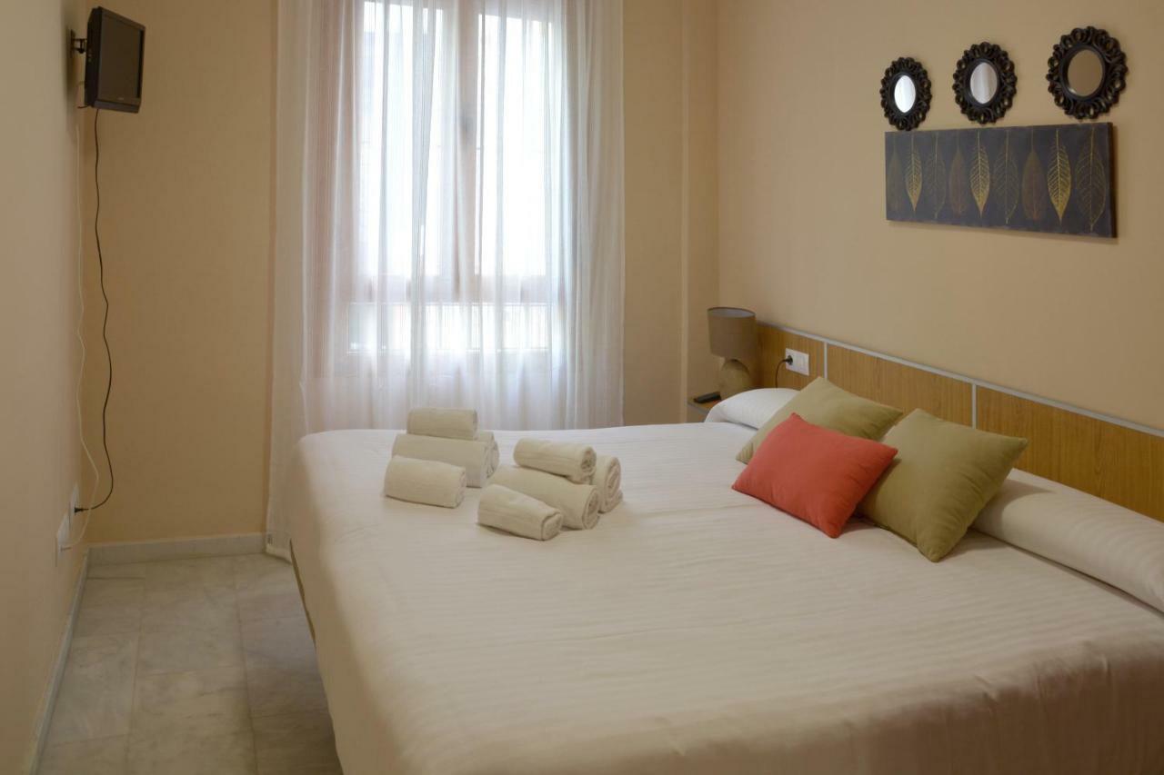 Apartamentos Casa-Patio Las Palmeras Кордова Екстер'єр фото